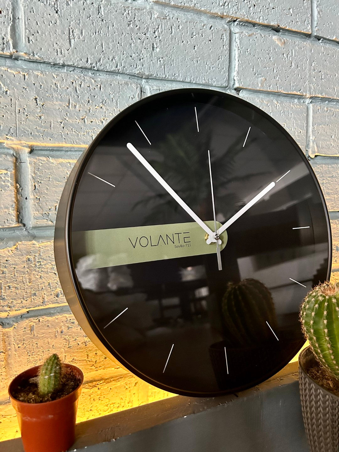 VOLANTE MIRAGE Series Modern Wall Clocks 30 cm Ø Real Glass 